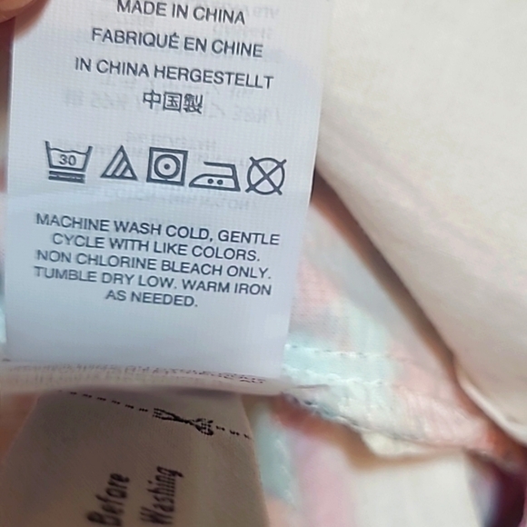 🌺 J.Crew Watercolor Floral Flat Front Shorts – Womens Size 0 – Resort Vacation - Picture 14 of 17